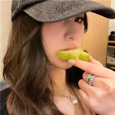 行走的鸡毛掸子